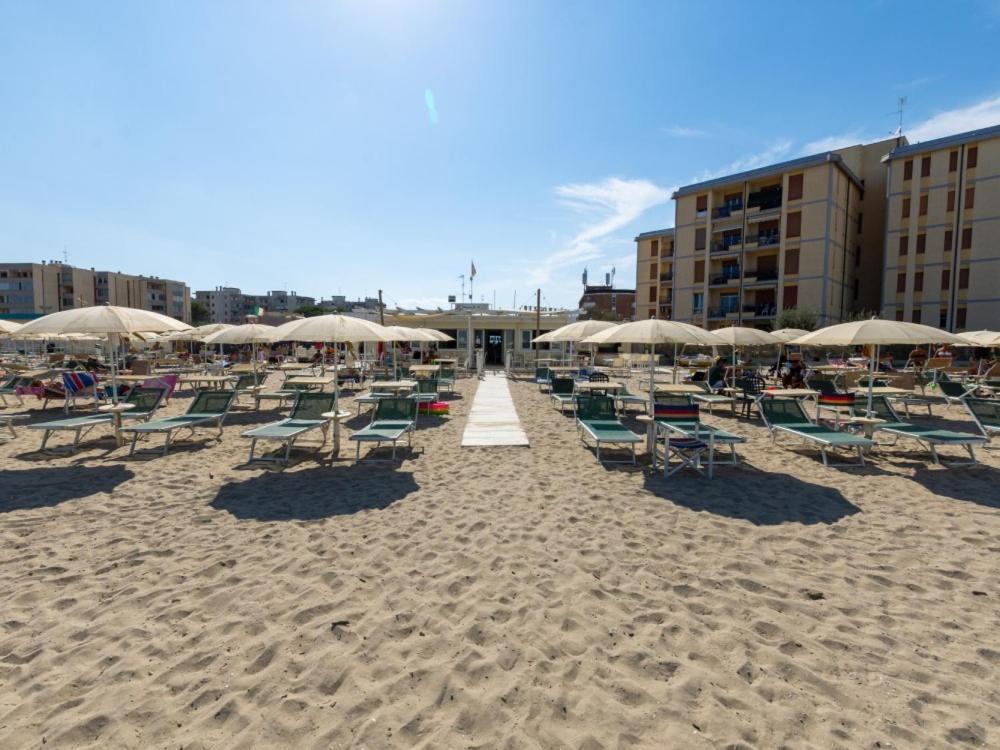 Hotel Marina Beach - Azzurro Club Ravenna Buitenkant foto